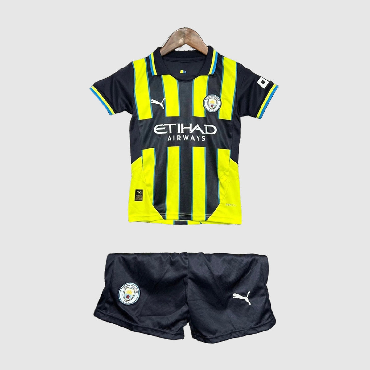 Kids Away Kit 24/25