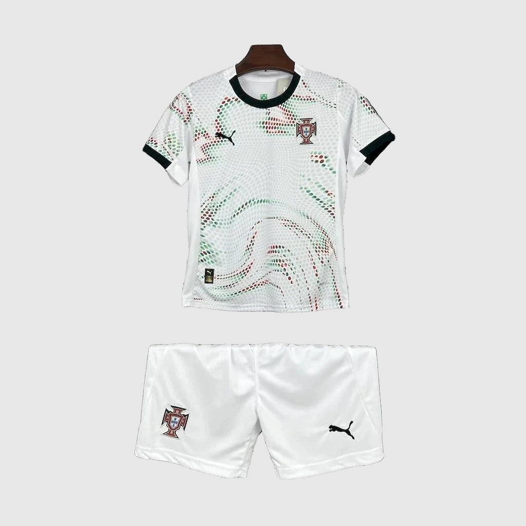 Kids Away Kit 25/26