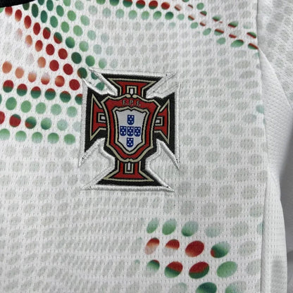 Kids Away Kit 25/26