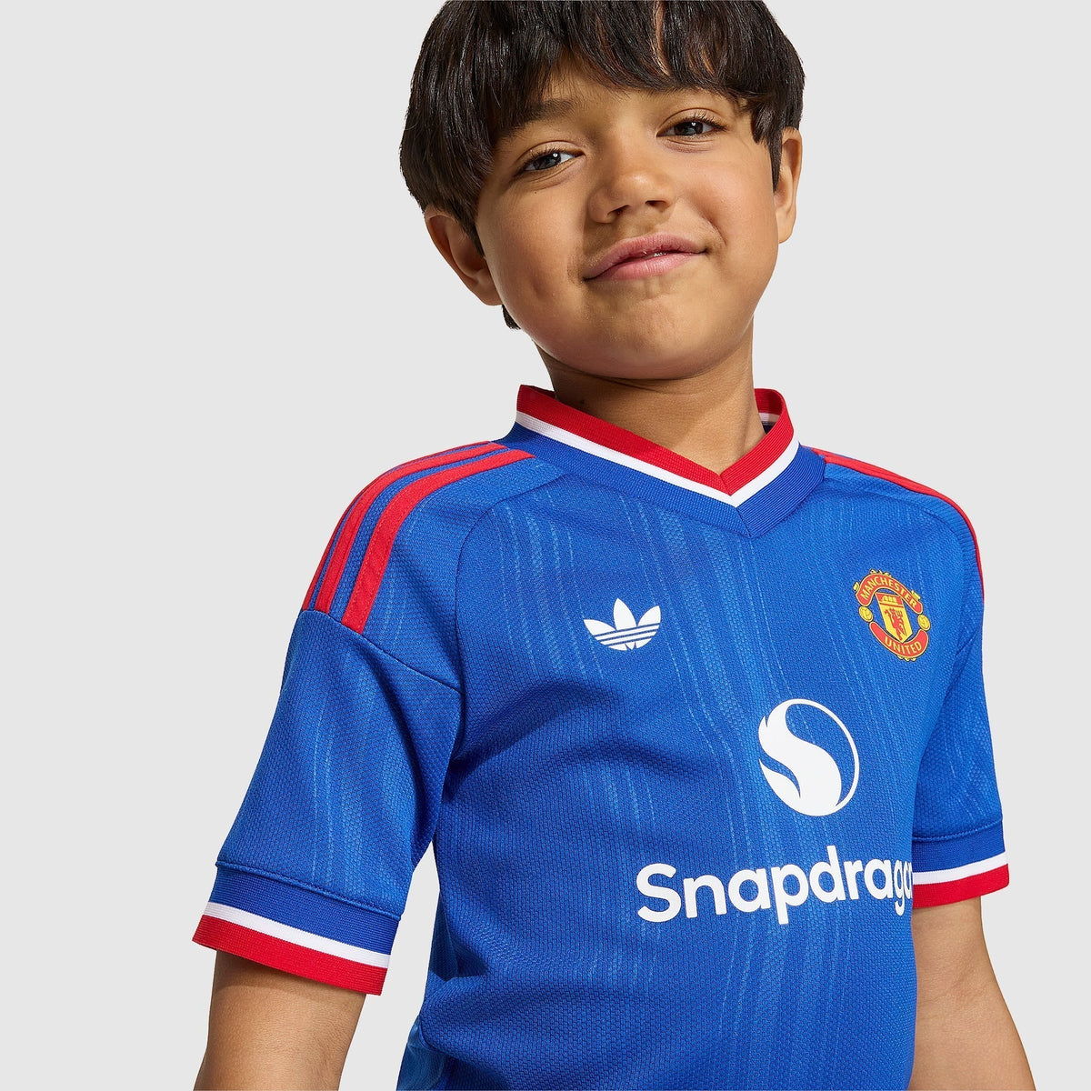 Kids Away Kit 26/27