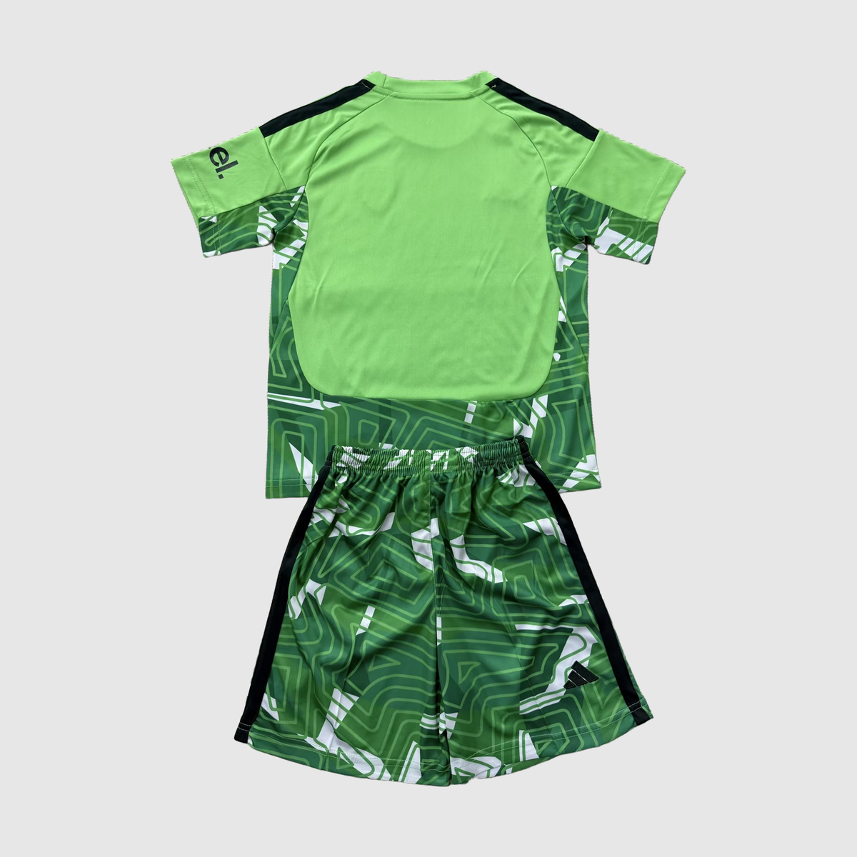 Kids Goalkeeper Kit 26/27 · Design 3