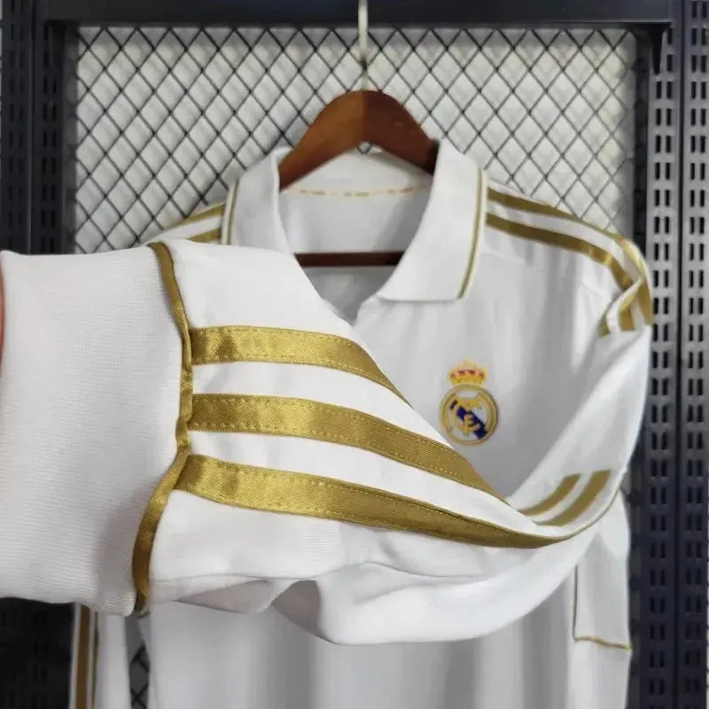 Retro Home Jersey 2011/12