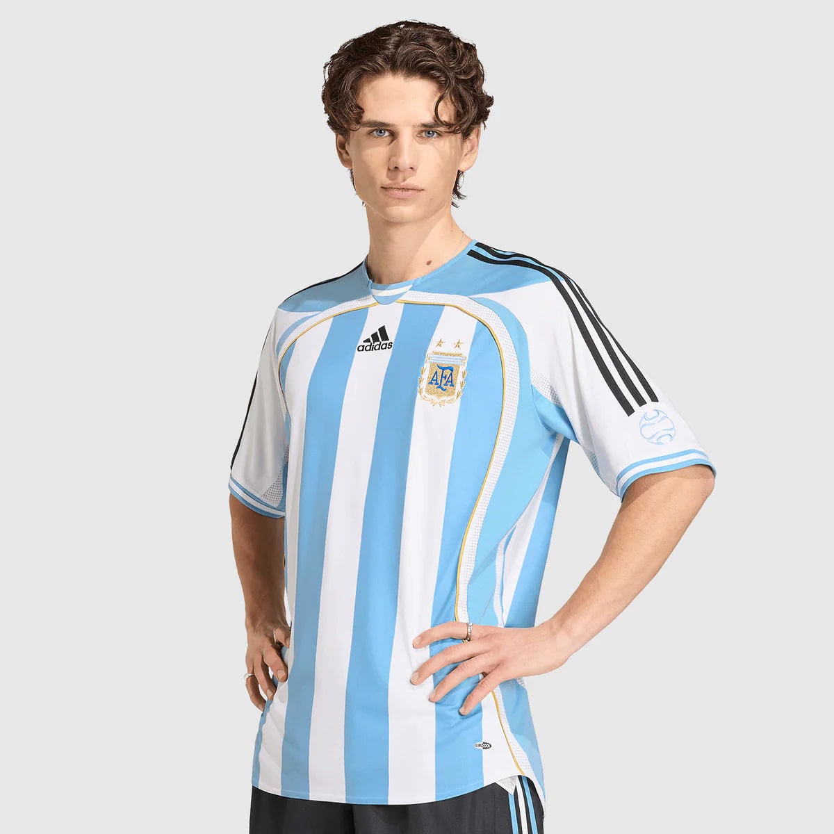 Retro Home Jersey 2006