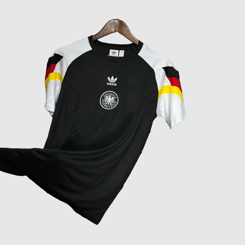 Pre-Match Jersey 24/25