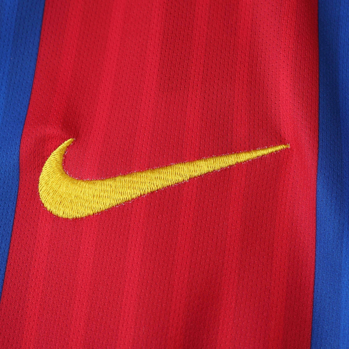 Retro Home Jersey 2016/17