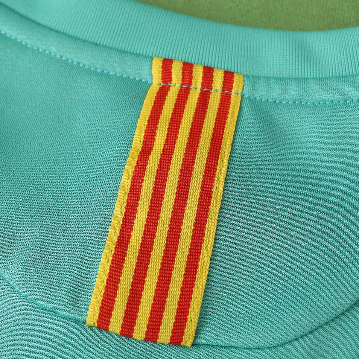 Retro Away Jersey 2010/11