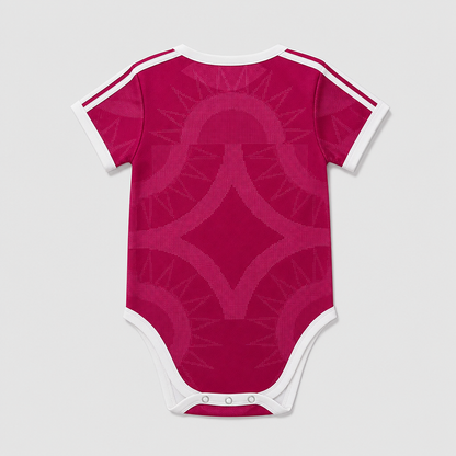 Baby Third Bodysuit 26/27